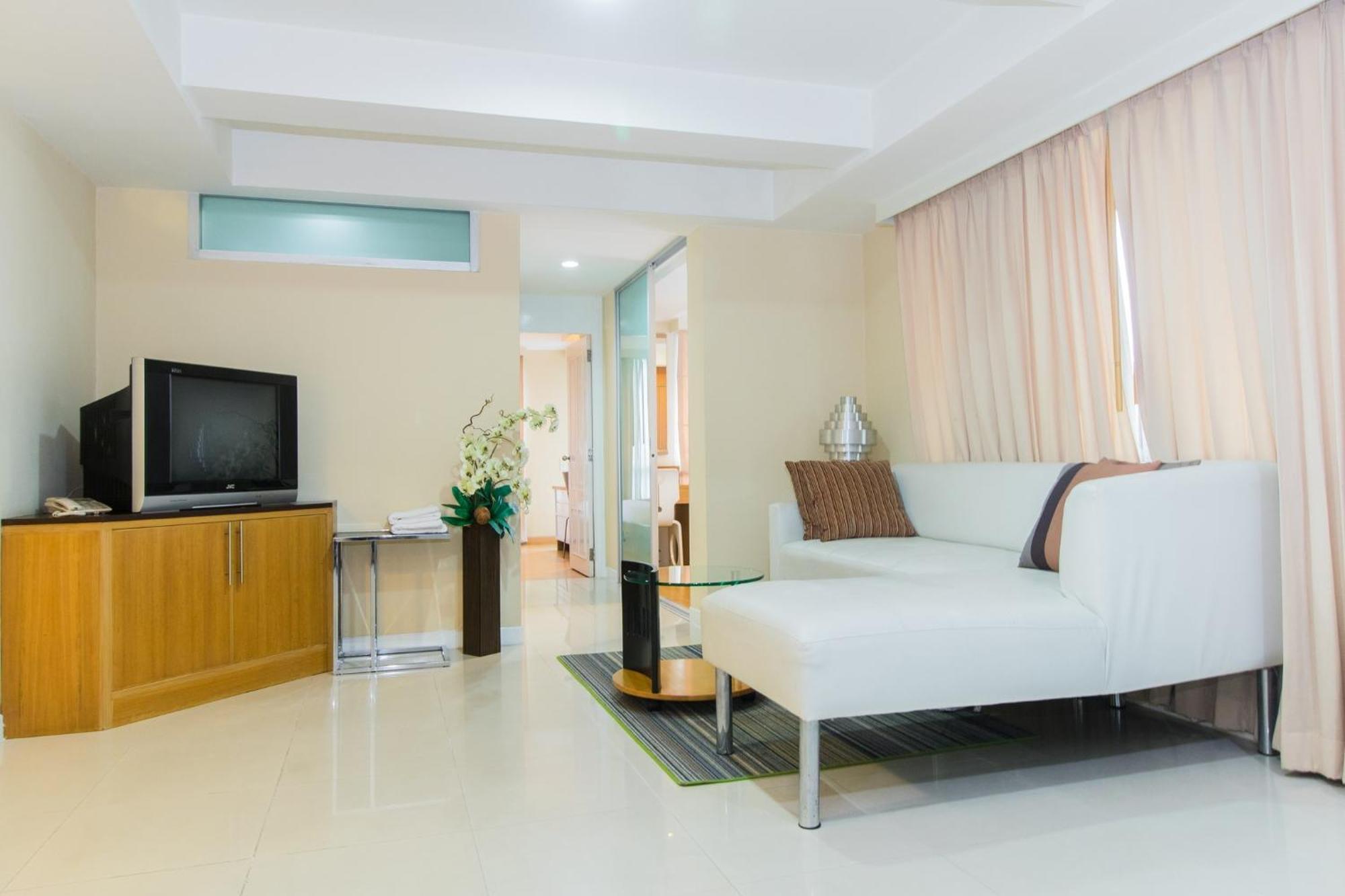 Gasthof Silom Convent Garden - Sha Extra Bangkok
